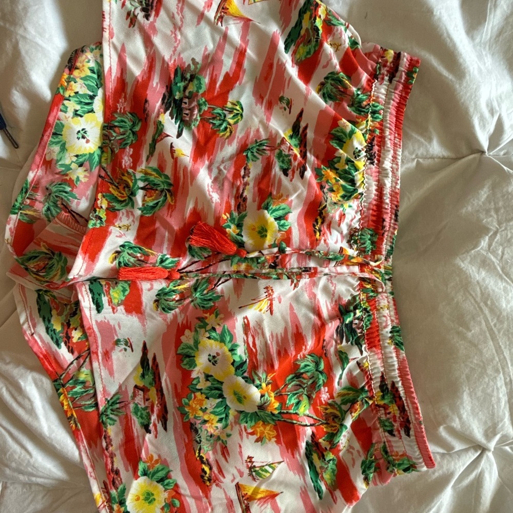 City Streets Multicolor Patterned Apparel